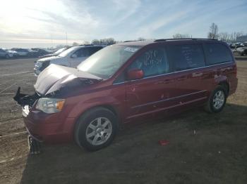  Salvage Chrysler Minivan