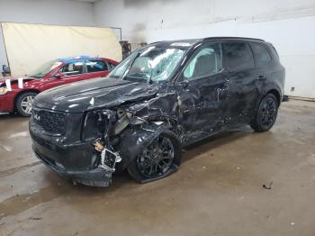  Salvage Kia Telluride