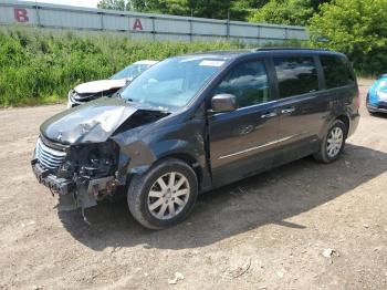  Salvage Chrysler Minivan