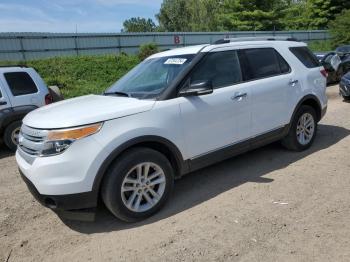  Salvage Ford Explorer