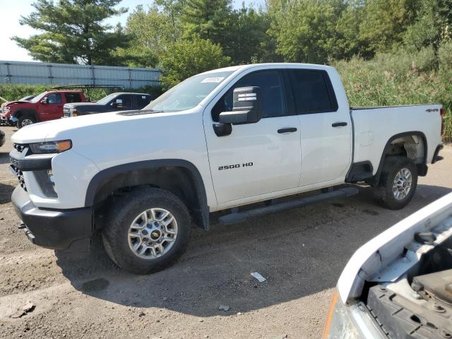  Salvage Chevrolet Silverado 2500