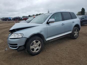  Salvage Volkswagen Touareg