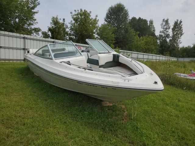  Salvage Sea Ray Boat