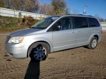  Salvage Chrysler Minivan