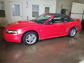  Salvage Ford Mustang