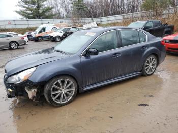  Salvage Subaru Legacy