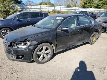  Salvage Volkswagen Passat