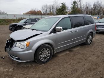  Salvage Chrysler Minivan