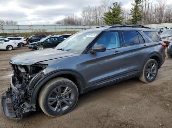  Salvage Ford Explorer