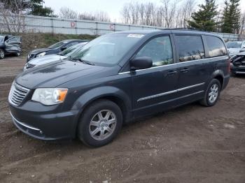  Salvage Chrysler Minivan