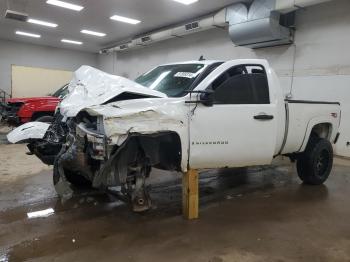  Salvage Chevrolet Silverado