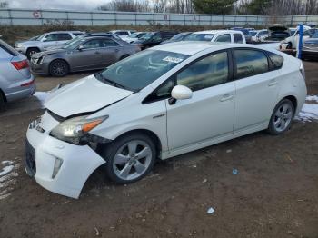  Salvage Toyota Prius