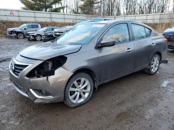  Salvage Nissan Versa