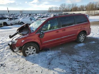  Salvage Chrysler Minivan