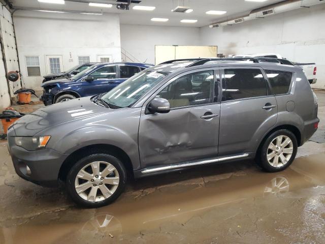  Salvage Mitsubishi Outlander