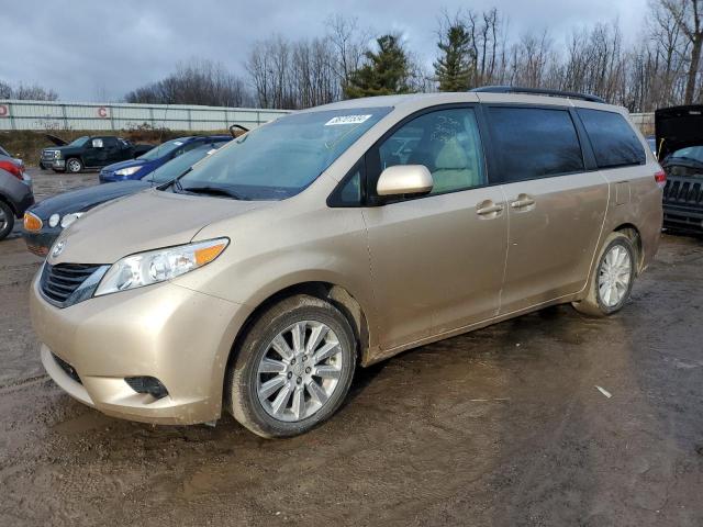  Salvage Toyota Sienna