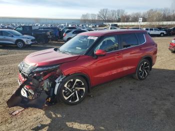  Salvage Mitsubishi Outlander