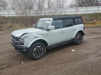  Salvage Ford Bronco