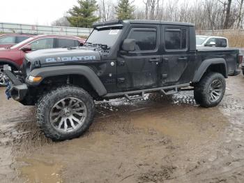  Salvage Jeep Gladiator