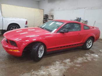  Salvage Ford Mustang