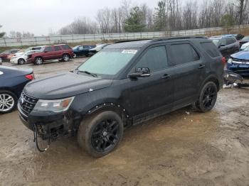  Salvage Ford Explorer