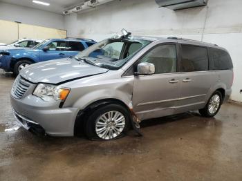  Salvage Chrysler Minivan