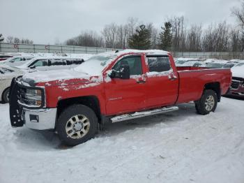  Salvage Chevrolet Silverado 2500