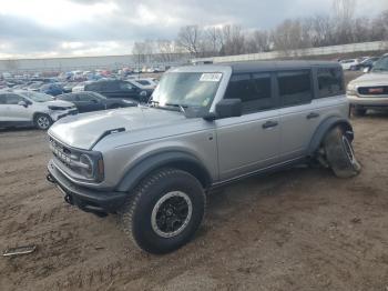  Salvage Ford Bronco