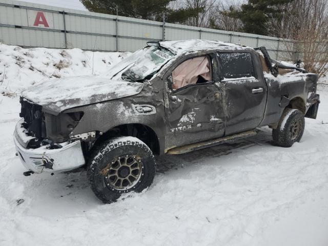  Salvage Nissan Titan