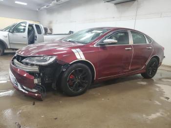  Salvage Chrysler 200