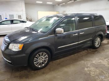  Salvage Chrysler Minivan