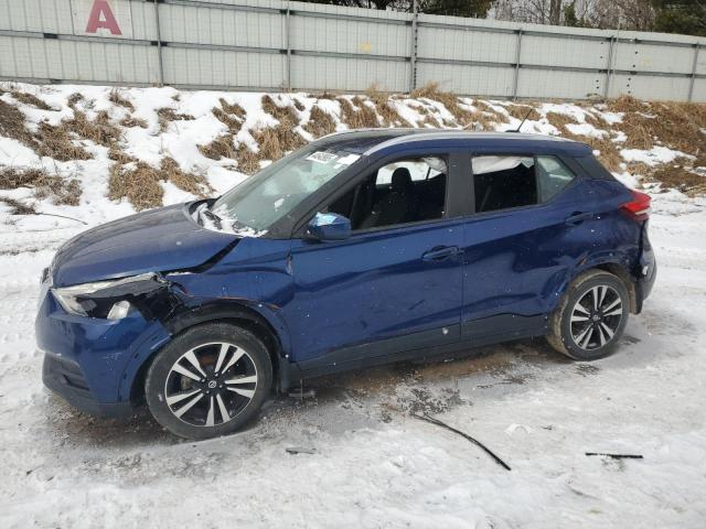  Salvage Nissan Kicks