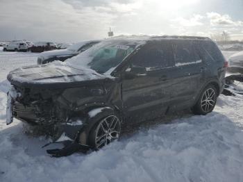  Salvage Ford Explorer