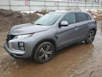  Salvage Mitsubishi Outlander