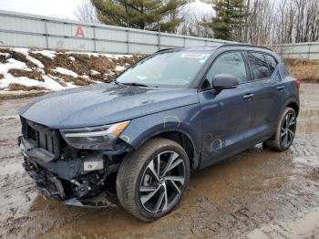  Salvage Volvo XC40