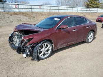  Salvage Nissan Maxima