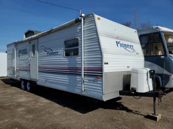  Salvage Fleetwood Pioneer