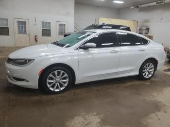  Salvage Chrysler 200