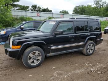  Salvage Jeep Commander