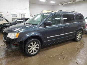  Salvage Chrysler Minivan