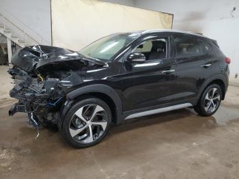  Salvage Hyundai TUCSON