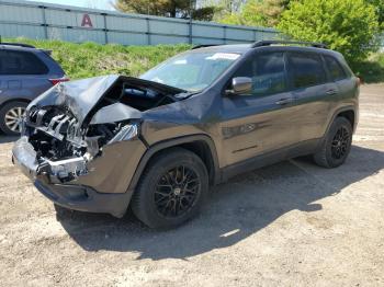  Salvage Jeep Grand Cherokee