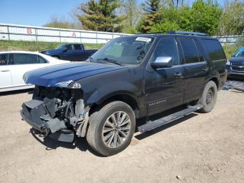  Salvage Lincoln Navigator
