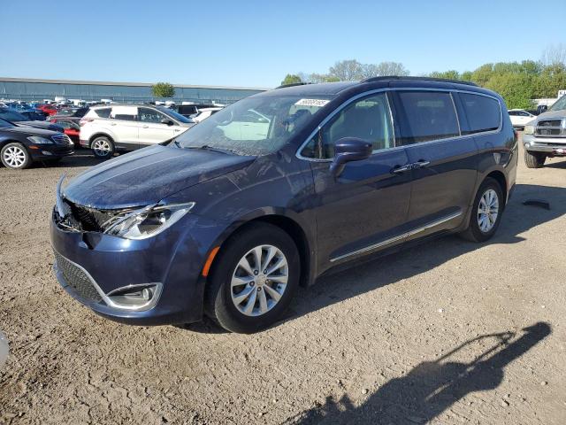  Salvage Chrysler Pacifica