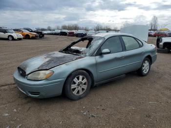  Salvage Ford Taurus