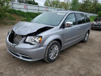  Salvage Chrysler Minivan