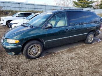  Salvage Chrysler Minivan