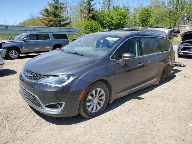 Salvage Chrysler Pacifica