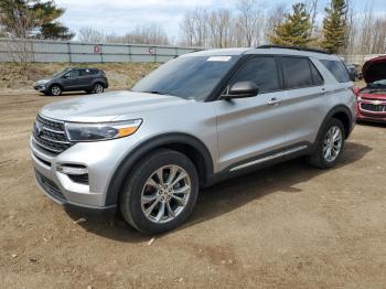  Salvage Ford Explorer