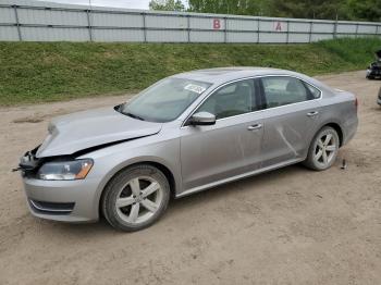  Salvage Volkswagen Passat